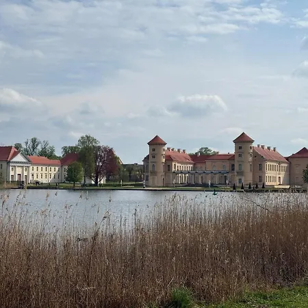 Ruhige, Idyllische Mit Naturausblick Appartement Rheinsberg